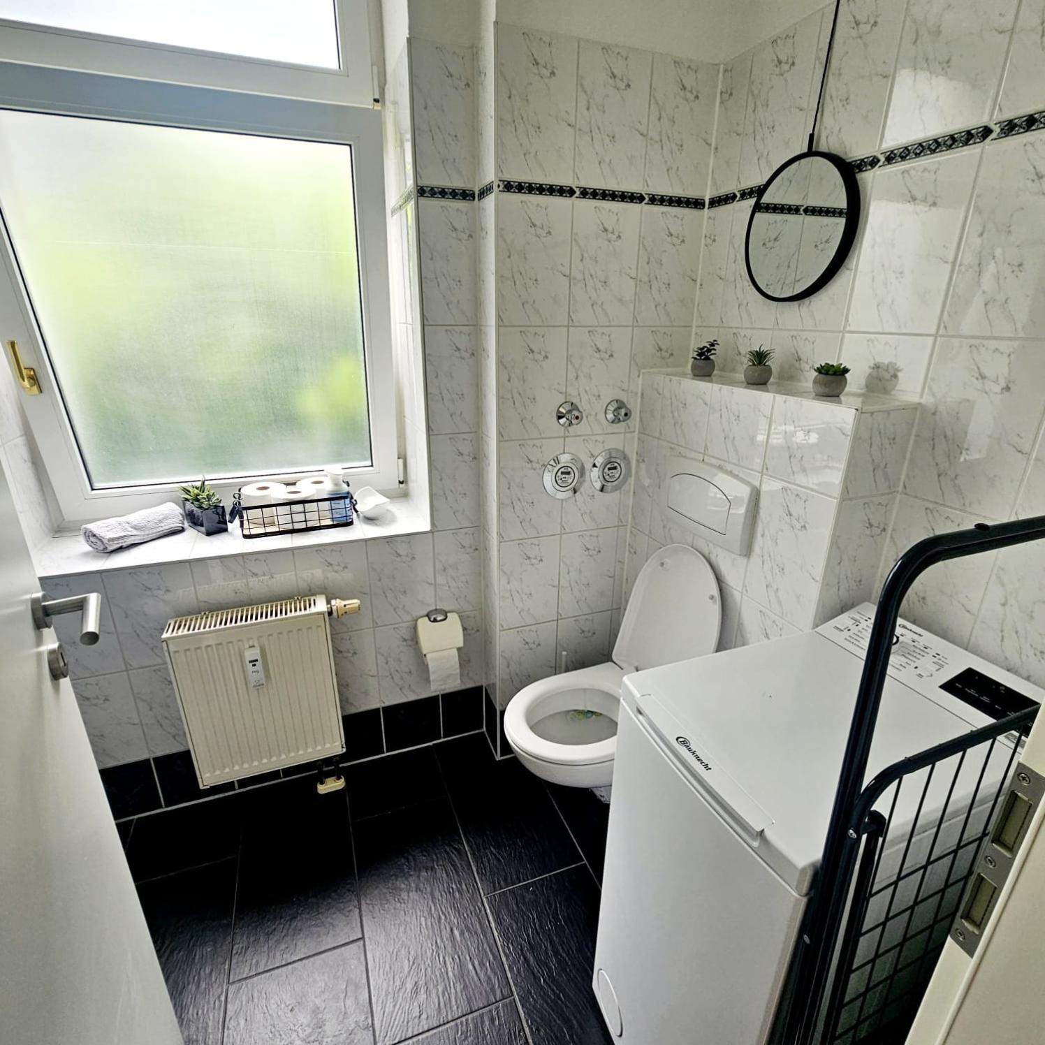 The World, Stilvolles Apartment, Stadtzentral, Parking Free, Late Check In Magdebourg Extérieur photo